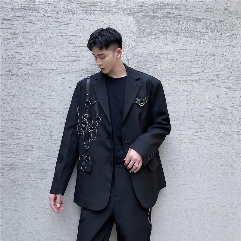 Male Streetwear Hip Hop Suit Jacket Stage Clothing Men Iron Chain Leather Pendant Loose Casual Suit Blazers Coat Outerwear, Tf51
Male Streetwear Hip Hop Suit Jacket Stage Clothing Men Iron Chain Leather Pendant Loose Casual Suit Blazers Coat Outerwear, Tf51