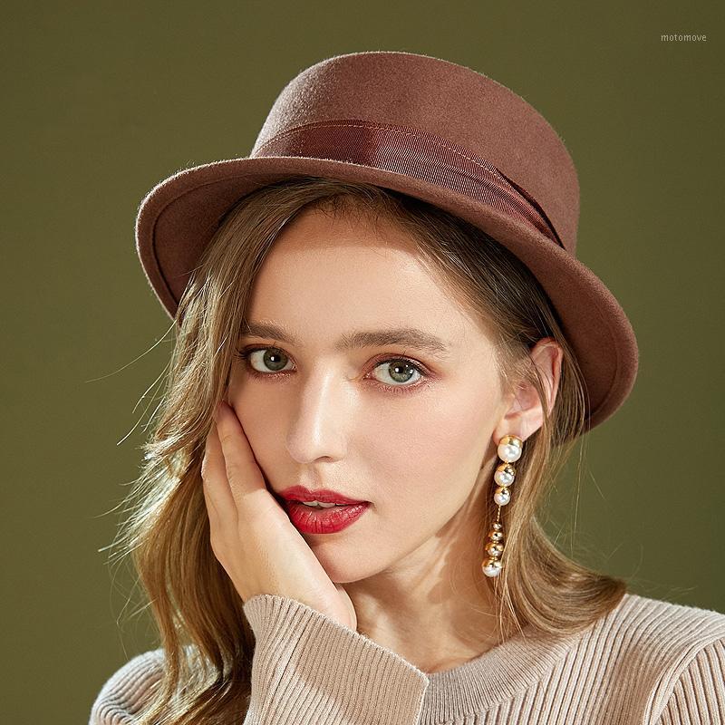 Winter top Hat for men and women pure wool flat-topped hat with flat brim Street style versatile jazz outdoor casual lip1, Black
Winter top Hat for men and women pure wool flat-topped hat with flat brim Street style versatile jazz outdoor casual lip1, Black
