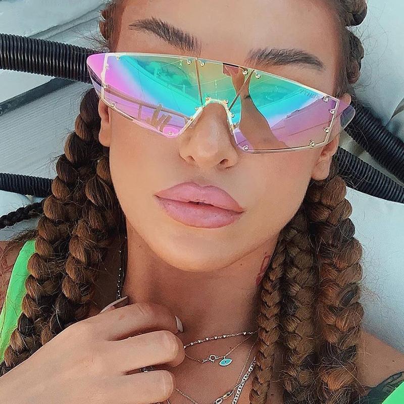 2021Fashion Eye protection Sunglasses Women Irregular Mirror Pink Lens Rivet glasses Vintage Sunglass For Women Men UV400
2021Fashion Eye protection Sunglasses Women Irregular Mirror Pink Lens Rivet glasses Vintage Sunglass For Women Men UV400