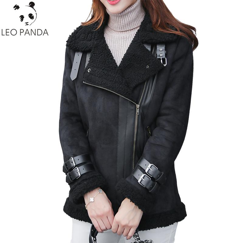 Autumn Winter Women Big size Long sleeves Zipper collar Faux fur Coats New Fashion Warm Thicken Pockets Female Outwear C 700, Black
Autumn Winter Women Big size Long sleeves Zipper collar Faux fur Coats New Fashion Warm Thicken Pockets Female Outwear C 700, Black