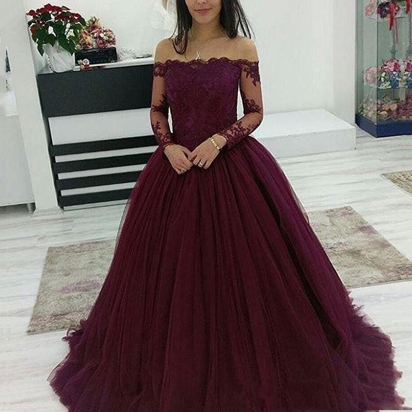 Burgundy Ball Gown Long Sleeves Lace Prom Dresses with Appliques Off Shoulder Sweep Train Tulle Formal Evening Party Gowns, Gray
Burgundy Ball Gown Long Sleeves Lace Prom Dresses with Appliques Off Shoulder Sweep Train Tulle Formal Evening Party Gowns, Gray