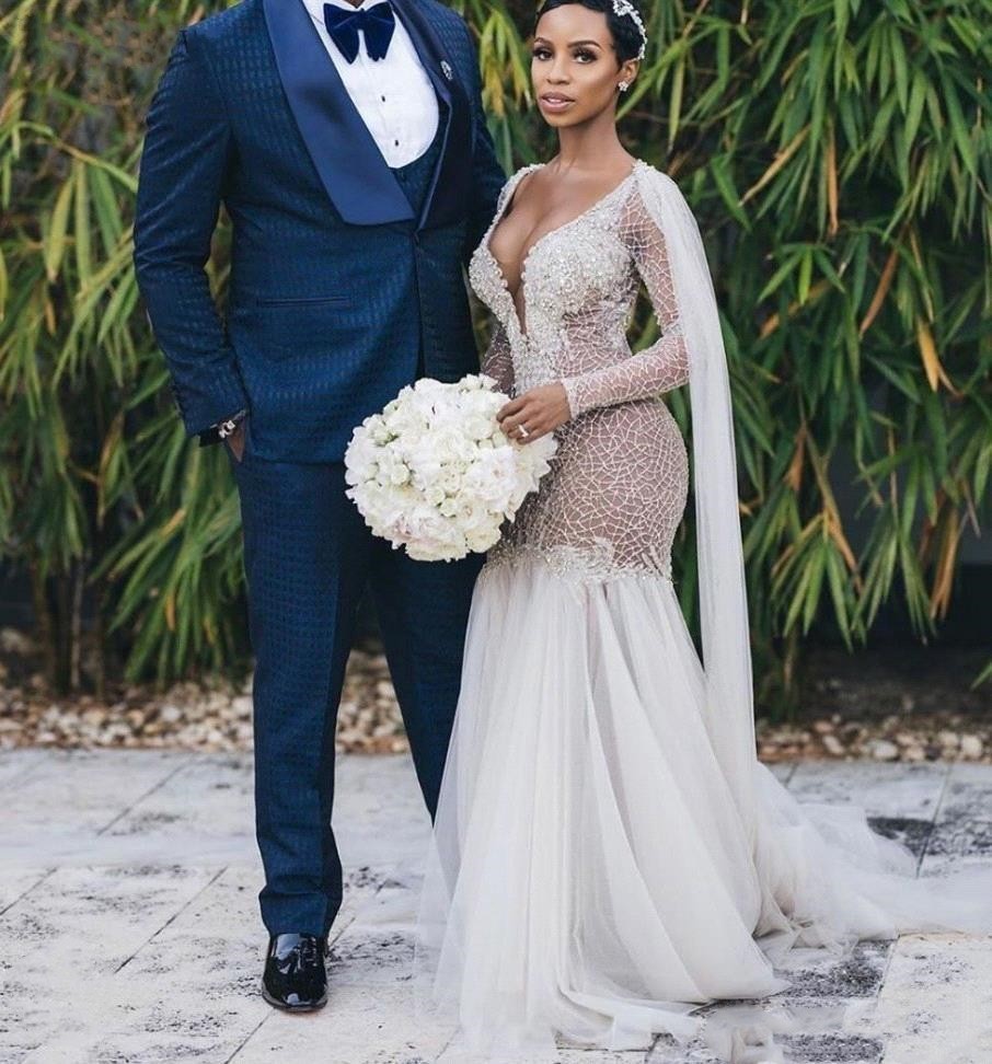 2022 Mermaid Wedding Dresses Deep V Neck Long Sleeve Sweep Train Illusion Bodice Appliques Crystal Beads Bridal Gowns robe de mariee