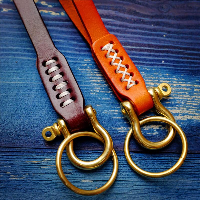 Keychains Handmade Retro Leather Keychain Brass Horseshoe Buckle Vintage Cowhide KeychainAA
Keychains Handmade Retro Leather Keychain Brass Horseshoe Buckle Vintage Cowhide KeychainAA