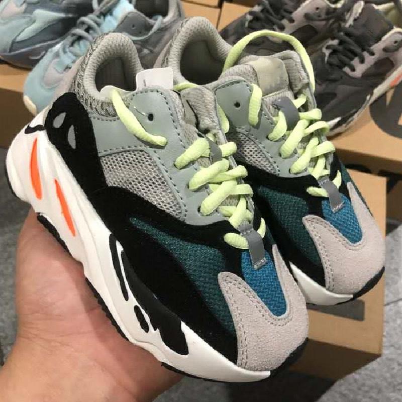 Blush Desert Rat Infant 700 kids Running shoes Utility Black Baby boy girl Toddler Youth trainers Children sneakers with box, Blue
Blush Desert Rat Infant 700 kids Running shoes Utility Black Baby boy girl Toddler Youth trainers Children sneakers with box, Blue