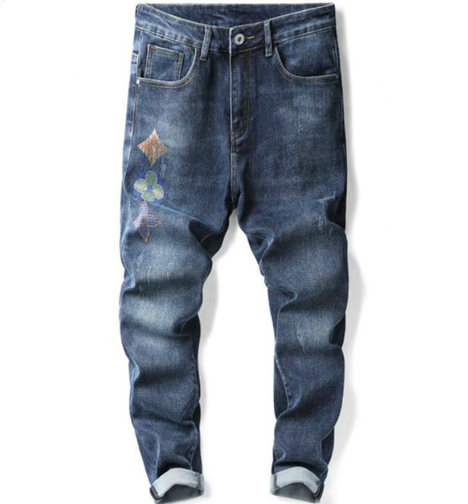 21SS Men's Italy brand Designers Jeans Distressed Ripped Slim Fit Motorcycle Biker Denim pants Mens Leisure fashion high quality Jeans LS, Blue
21SS Men's Italy brand Designers Jeans Distressed Ripped Slim Fit Motorcycle Biker Denim pants Mens Leisure fashion high quality Jeans LS, Blue