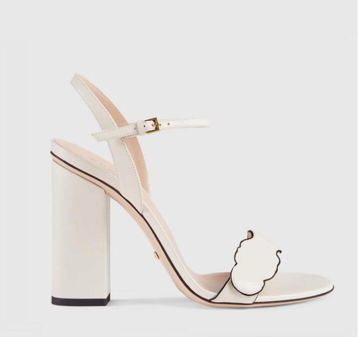 Luxury high Heels Leather sandal suede mid-heel 7-11cm women designer sandals high heels summer Sexy sandals with box, Color 5
Luxury high Heels Leather sandal suede mid-heel 7-11cm women designer sandals high heels summer Sexy sandals with box, Color 5