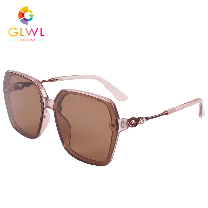 Sunglasses Women's 2021 Vintage Glasses Luxury Square Sun Lenses Fashionable Driver's Sunglass Female Oversized Eyewear Girls
Sunglasses Women's 2021 Vintage Glasses Luxury Square Sun Lenses Fashionable Driver's Sunglass Female Oversized Eyewear Girls