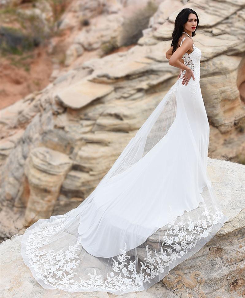 Boho Beach Mermaid Wedding Dresses 2021 Sexy Backless Appliques Lace Straps Fairy Trumpet Bridal Wedding Gowns Bride Dress Long Train