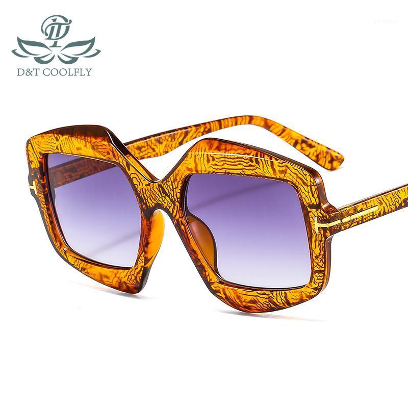 D&T 2020 New Arrival Fashion Shield Sunglasses Brand Designer Luxury Color Lens PC Frame Ultraviolet-Proof Cool Women Sunglasses1
D&T 2020 New Arrival Fashion Shield Sunglasses Brand Designer Luxury Color Lens PC Frame Ultraviolet-Proof Cool Women Sunglasses1