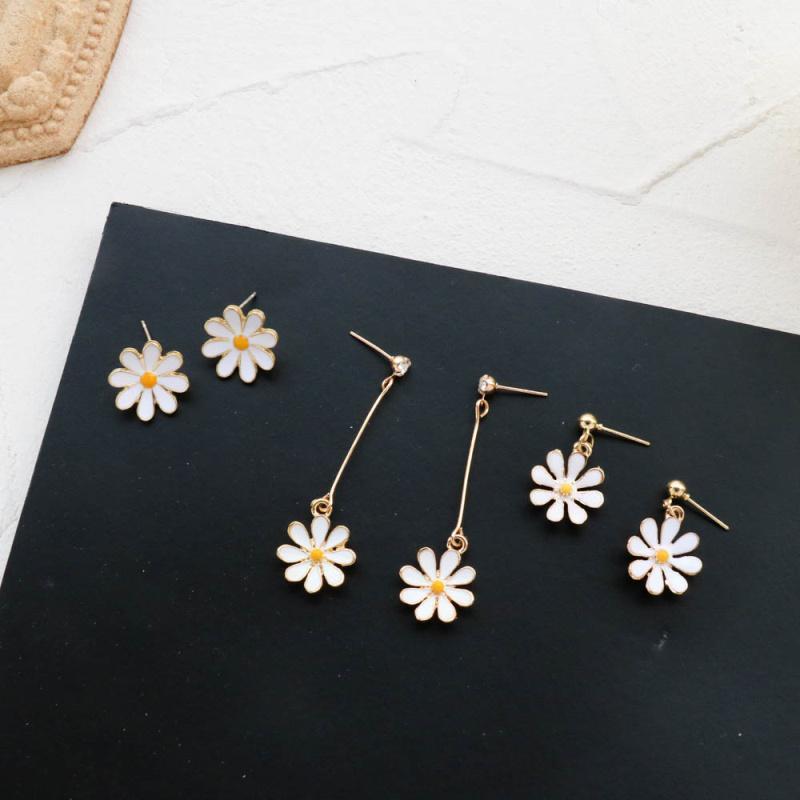 Cute Small Flowers Drop Earrings for Women Sweet Fashion Korean Daisy Sunflower Female Pendant Earrings Gifts Jewelry1 
Cute Small Flowers Drop Earrings for Women Sweet Fashion Korean Daisy Sunflower Female Pendant Earrings Gifts Jewelry1