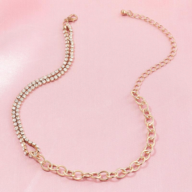 Punk Asymmetric Rhinestone Choker Necklace for Women Gold Color Circle Clavicle Chain Short Necklace 2020 Fashion Jewelry 
Punk Asymmetric Rhinestone Choker Necklace for Women Gold Color Circle Clavicle Chain Short Necklace 2020 Fashion Jewelry