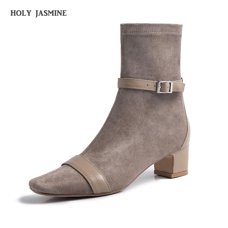 HOT New Winter Genuine Leather Velvet Boots Women Square Heel Ankle Boots Zip Womens Shoes Med (3cm-5cm) Sheepskin TPR, Black
HOT New Winter Genuine Leather Velvet Boots Women Square Heel Ankle Boots Zip Womens Shoes Med (3cm-5cm) Sheepskin TPR, Black