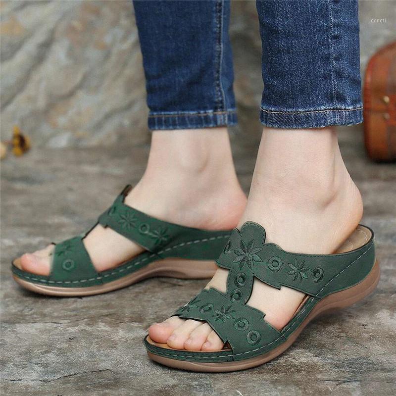 High Quality Women Shoes Fashion Genuine Leather Slippers Non-slip Fashion Open-toe Flower Embroidered Mother Slippers1, Black
High Quality Women Shoes Fashion Genuine Leather Slippers Non-slip Fashion Open-toe Flower Embroidered Mother Slippers1, Black