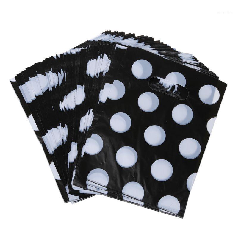 100PZ Great circle Polka Dot flat mouth gift bag1
100PZ Great circle Polka Dot flat mouth gift bag1