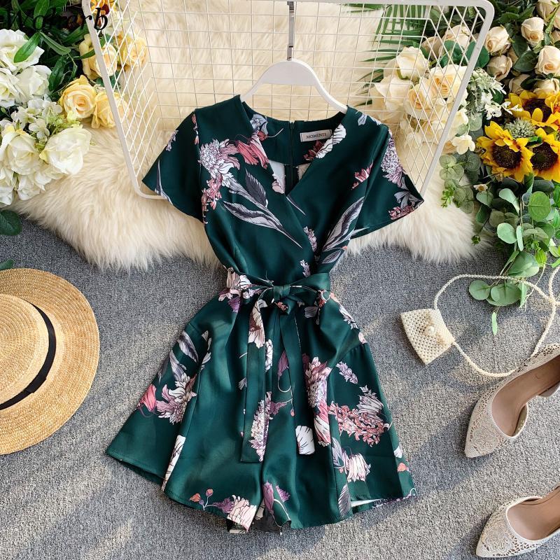 Woherb Jumpsuits for Women 2020 Summer New Chic Korean Vintage Playsuit Lace Up Print Floral V-neck High Waist Rompers Womens T200704, White
Woherb Jumpsuits for Women 2020 Summer New Chic Korean Vintage Playsuit Lace Up Print Floral V-neck High Waist Rompers Womens T200704, White