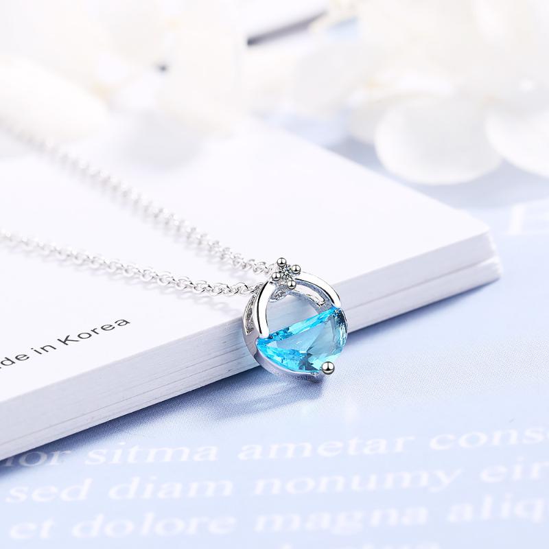 Chains Blue Bling Cubic Zirconia Crystal 925 Sterling Silver Pendant Necklace For Women Korean Dainty Women's Jewelry Fashion Chain
Chains Blue Bling Cubic Zirconia Crystal 925 Sterling Silver Pendant Necklace For Women Korean Dainty Women's Jewelry Fashion Chain
