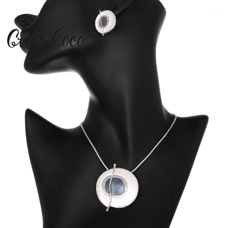 Chokers Cring Coco Woman Necklaces Geometric Design Pendant Wholesale Snake Collares Chain Choker Necklace For Women Girls Gift1
Chokers Cring Coco Woman Necklaces Geometric Design Pendant Wholesale Snake Collares Chain Choker Necklace For Women Girls Gift1