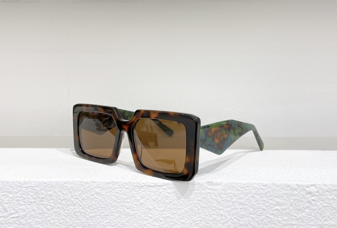 2022New Fashion Luxury men Brand Designer 16YS Sunglasses mens Oversized Square Luxury Sunglasses Gradient Lens Vintage Women Fashion 2022100% UV
2022New Fashion Luxury men Brand Designer 16YS Sunglasses mens Oversized Square Luxury Sunglasses Gradient Lens Vintage Women Fashion 2022100% UV