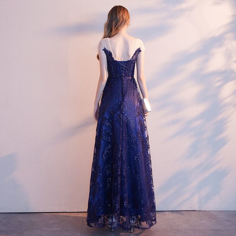 2021 New * Dress Night O-neck Dresses, Feathers Lack Applicated Party*1087 Robot Soiree KWZA evening, Same as pictures
2021 New * Dress Night O-neck Dresses, Feathers Lack Applicated Party*1087 Robot Soiree KWZA evening, Same as pictures