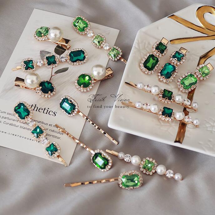 Chic Womens Green Emerald Girl Crystal Rhinestone Hairpin Clips Bobby Pin Barrette Stick Hair Accessories, Golden;silver
Chic Womens Green Emerald Girl Crystal Rhinestone Hairpin Clips Bobby Pin Barrette Stick Hair Accessories, Golden;silver