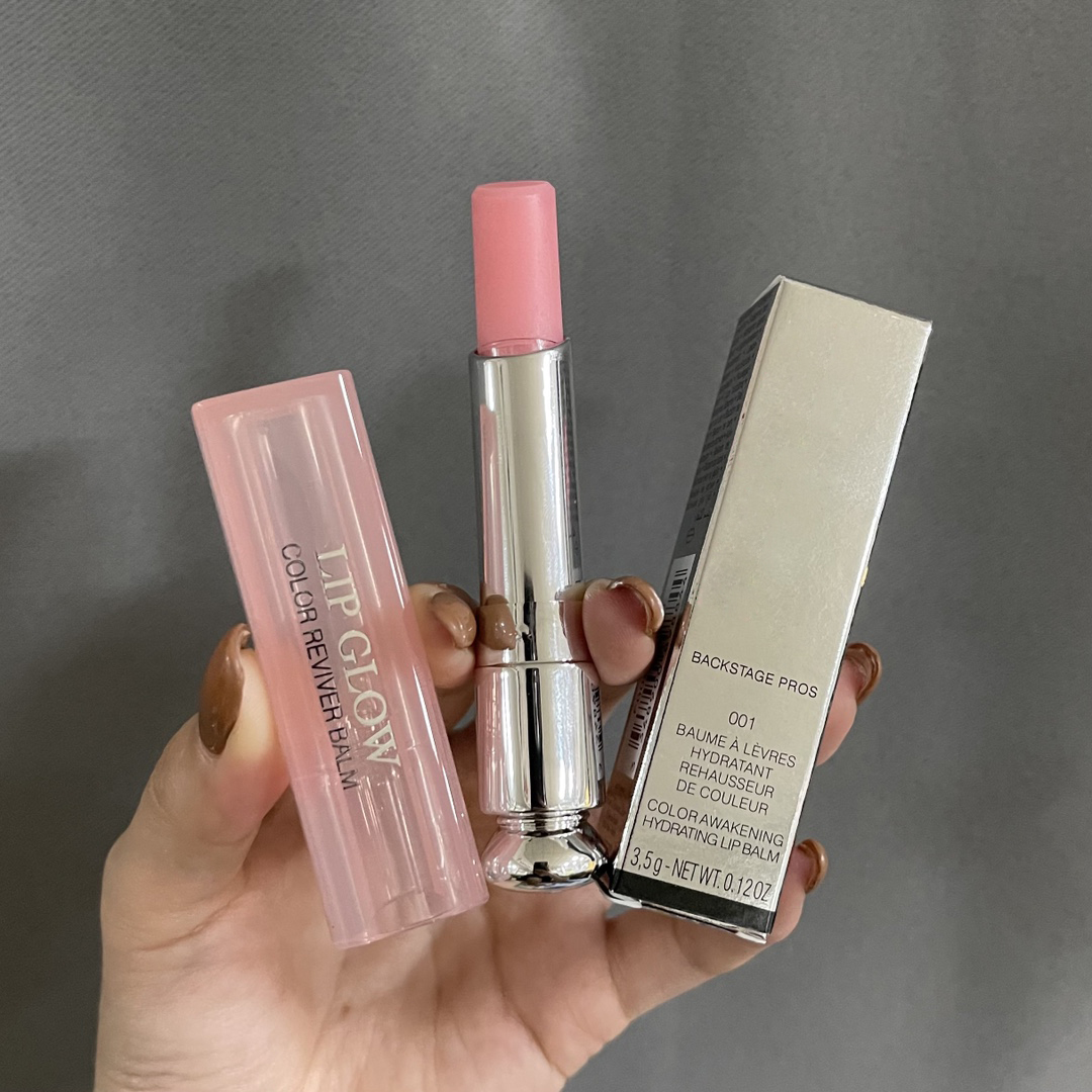 HOT Natural High Gloss Lipstick Long Lasting Moisturizing Nourishing Lip Reduce Lips Lines Plumping Serum Lip Oil Care+Gift, 3.5g 001
HOT Natural High Gloss Lipstick Long Lasting Moisturizing Nourishing Lip Reduce Lips Lines Plumping Serum Lip Oil Care+Gift, 3.5g 001