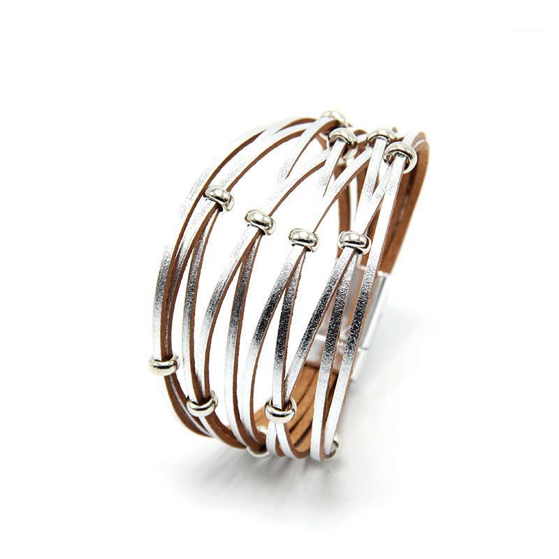 2020 New Fashion Leather Bracelet For Women Magnetic Buckle Multilayer Wrap Female Bracelet Bangle Jewelry Gift Girls pulseras1
2020 New Fashion Leather Bracelet For Women Magnetic Buckle Multilayer Wrap Female Bracelet Bangle Jewelry Gift Girls pulseras1