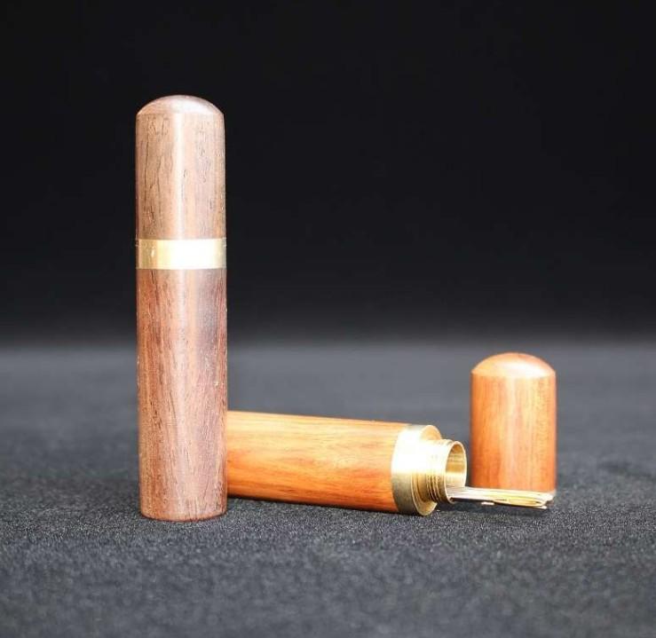 DIY Tools 2020 Hot Hand Sewing Needles Embroidery Mending Housing Case Durable Practical Wood Box Leather Knitting Craft
DIY Tools 2020 Hot Hand Sewing Needles Embroidery Mending Housing Case Durable Practical Wood Box Leather Knitting Craft