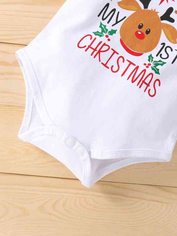 Baby Christmas & Letter Graphic Ruffle Trim Bodysuit & Skirt & Leg Warmer SHE