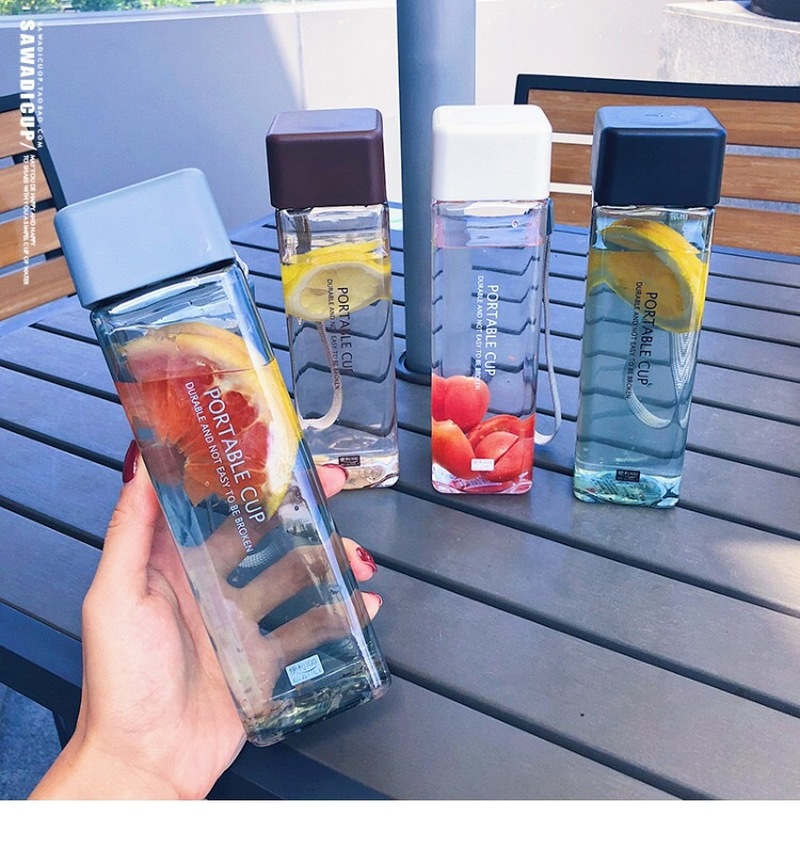 Cute New Square Tea Milk Fruit Water Cup 500ml for Water Bottles drink with Rope Transparent Sport Korean style Heat resistant
Cute New Square Tea Milk Fruit Water Cup 500ml for Water Bottles drink with Rope Transparent Sport Korean style Heat resistant