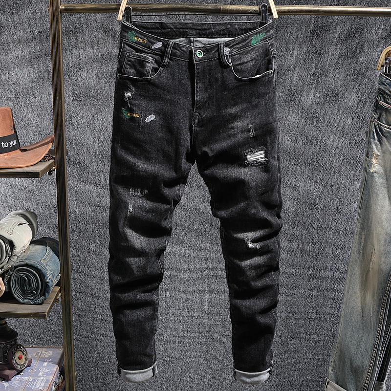 2021 New Korean Style Fashion Designer Men Black Color Elastic Ripped Jeans Slim Fit Embroidery Streetwear Hip Hop Denim Long Pants 94ki
2021 New Korean Style Fashion Designer Men Black Color Elastic Ripped Jeans Slim Fit Embroidery Streetwear Hip Hop Denim Long Pants 94ki
