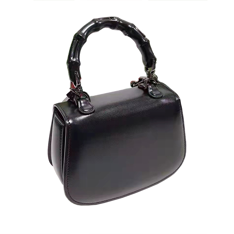 Fashion Designer Bamboo totes Handbag for women Brand Bag with Handles Leather Circular Shoulder Bags Top Quality 686864 Detachable Wide Sho
Fashion Designer Bamboo totes Handbag for women Brand Bag with Handles Leather Circular Shoulder Bags Top Quality 686864 Detachable Wide Sho