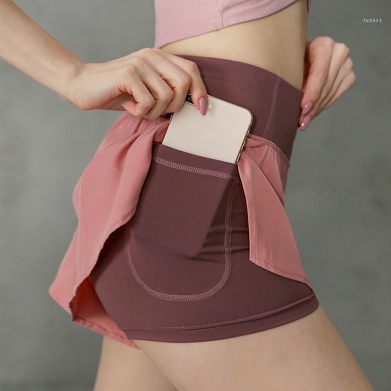 Women Breathable Yoga Shorts Sports Running Fitness Cycling Pants With Pocket Athletic Seamless Shorts1, As pic
Women Breathable Yoga Shorts Sports Running Fitness Cycling Pants With Pocket Athletic Seamless Shorts1, As pic