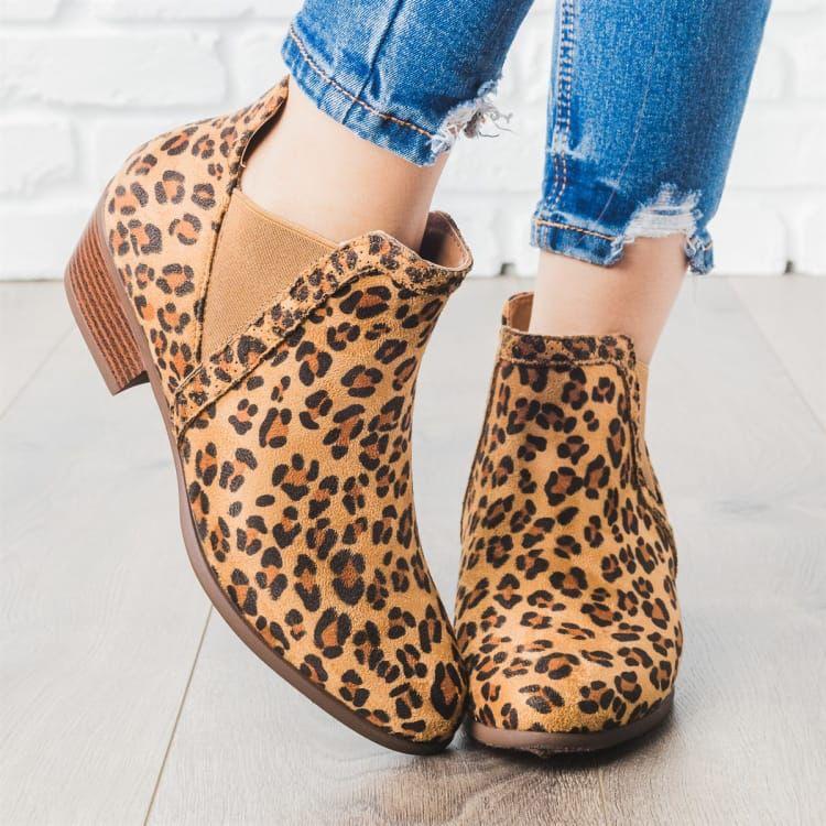2021 Women Winter Snow Boots Comfortable Winter Warm Casual Platform Short Boots Female Shoes, Black
2021 Women Winter Snow Boots Comfortable Winter Warm Casual Platform Short Boots Female Shoes, Black