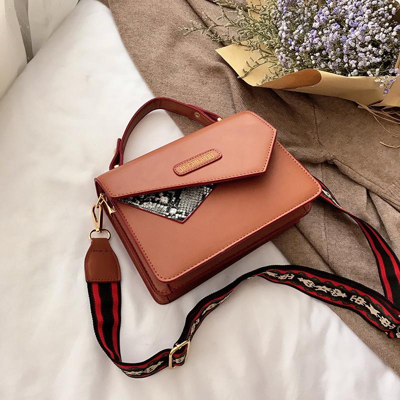 Sac Main Female Leather Bags For Women 2021 Luxury Handbags Designer Ladies Hand Shoulder Bag Small Tote Sling Bag, Black
Sac Main Female Leather Bags For Women 2021 Luxury Handbags Designer Ladies Hand Shoulder Bag Small Tote Sling Bag, Black