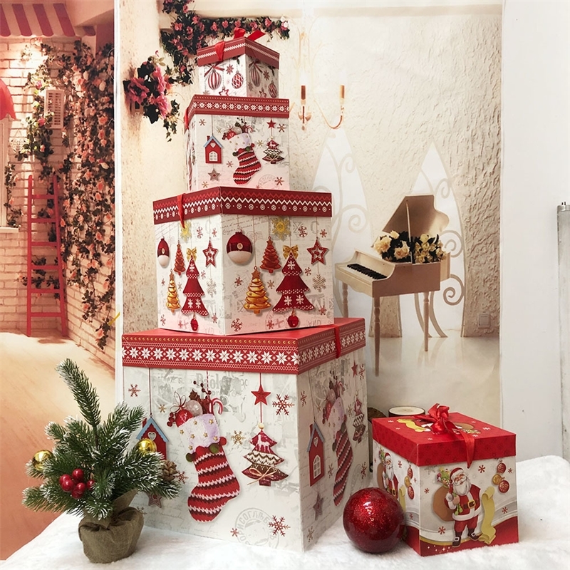 Snowflake Christmas Candy Box Stand gift Christmas Figurines Decoration Ornaments kraft paper bags Kerst Noel Treats packing 201127
Snowflake Christmas Candy Box Stand gift Christmas Figurines Decoration Ornaments kraft paper bags Kerst Noel Treats packing 201127