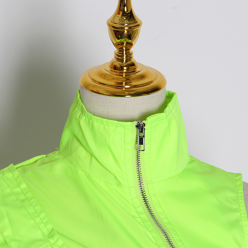 TWOTWINSTYLE Streetwear Short Women's Jacket Stand Collar Lantern Sleeve One Shoulder Asymmetrical Coat Female Fashion New 201023