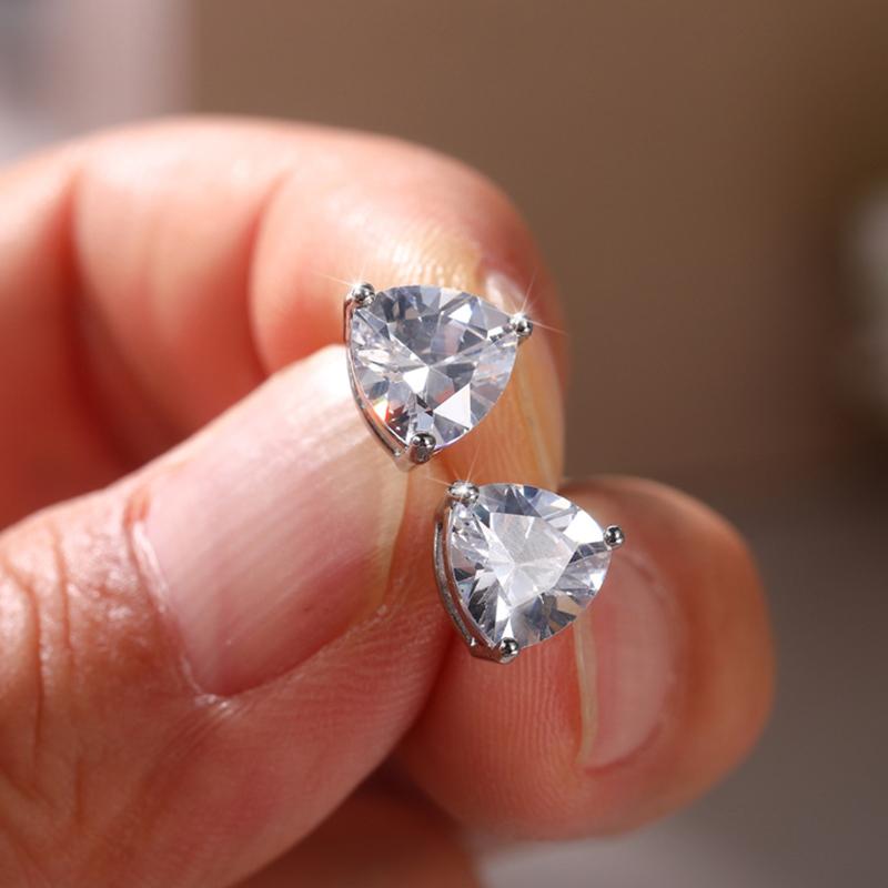 Stud ZAKOL Fashion Simple Geometric Triangle Cubic Zirconia Mini Earrings Multiple Colour Birthday Gift Jewelry For Women PE76, Golden;silver
Stud ZAKOL Fashion Simple Geometric Triangle Cubic Zirconia Mini Earrings Multiple Colour Birthday Gift Jewelry For Women PE76, Golden;silver