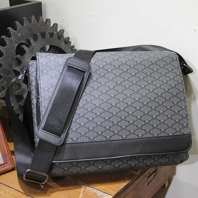 Wholesale factory men leather shoulder bag flip printed plaid backpack street trend polka dot handbag horizontal leisure computer fashion briefcase, Black
Wholesale factory men leather shoulder bag flip printed plaid backpack street trend polka dot handbag horizontal leisure computer fashion briefcase, Black