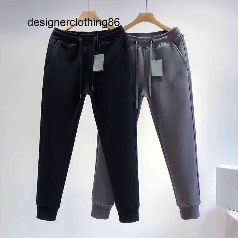 Designers Sweaterpants Balencaigas Double Lock Embroidery Lovers Loose Casual Plush Thickened Leggings Sweatpants Small Foot Guard Pants Winter, Gray
Designers Sweaterpants Balencaigas Double Lock Embroidery Lovers Loose Casual Plush Thickened Leggings Sweatpants Small Foot Guard Pants Winter, Gray