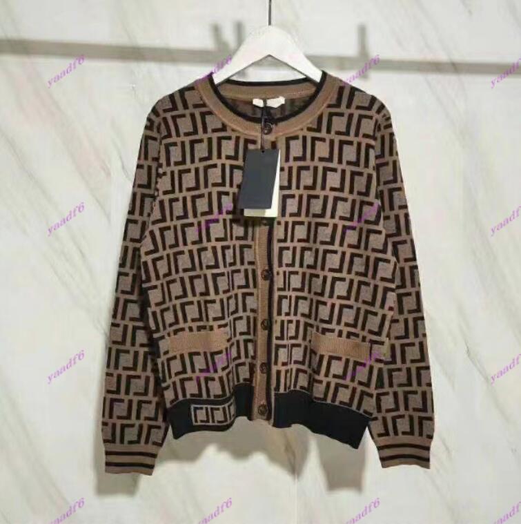 2022 Fashion Designer Women's High-end sweater Comfortable warm cardigan cashmere mix v-neck F letter print women's sweaters, F-----110
2022 Fashion Designer Women's High-end sweater Comfortable warm cardigan cashmere mix v-neck F letter print women's sweaters, F-----110