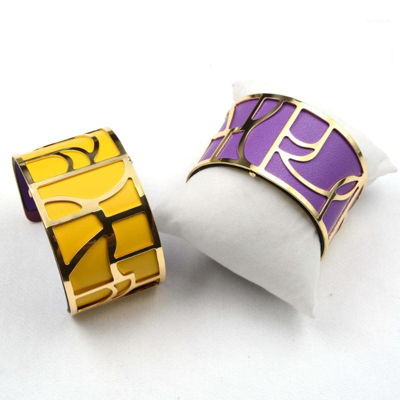 40mm Wide Bangles Women Bracelet Manchette Cuff Reversible Leather Insert Removeable High Quality Wrist Argent Doree Rose Bijoux1
40mm Wide Bangles Women Bracelet Manchette Cuff Reversible Leather Insert Removeable High Quality Wrist Argent Doree Rose Bijoux1