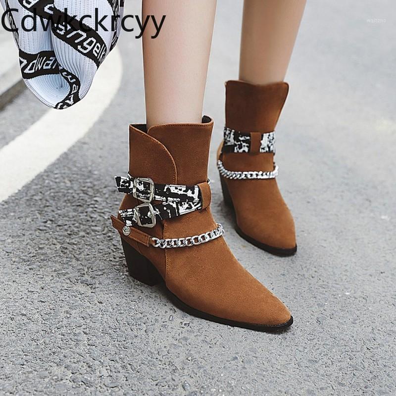 winter The New fashion Pointed Thick heel boots Handsome personality Plus velvet Keep warm High heel Women boots 34-481, Beige
winter The New fashion Pointed Thick heel boots Handsome personality Plus velvet Keep warm High heel Women boots 34-481, Beige