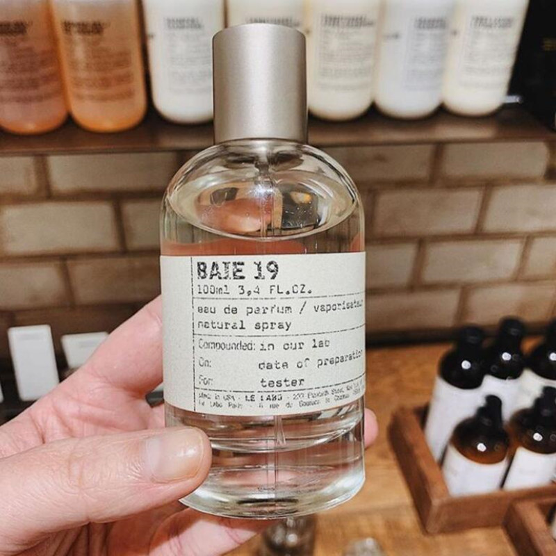 Wholesale perfume for men women spray BAIE 19 La Tulipe Sellier 100ml creed aventus 120ml le la bo fragrance set long lasting fast free ship delivery 
Wholesale perfume for men women spray BAIE 19 La Tulipe Sellier 100ml creed aventus 120ml le la bo fragrance set long lasting fast free ship delivery