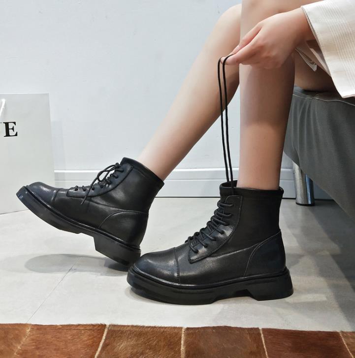 2020 Autumn Winter Woman Boots Leather High-top Thick Bottom Boots Casual Shoes1, Color 1-black
2020 Autumn Winter Woman Boots Leather High-top Thick Bottom Boots Casual Shoes1, Color 1-black