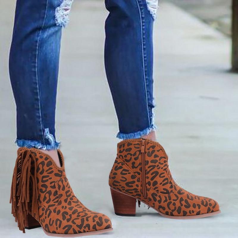 Leopard Printed Boots Women Elastic Band Botas Mujer Invierno 2020 Casual PU Winter Women Shoe Low Heel Pointed Toe Bottes Femme, Gray
Leopard Printed Boots Women Elastic Band Botas Mujer Invierno 2020 Casual PU Winter Women Shoe Low Heel Pointed Toe Bottes Femme, Gray