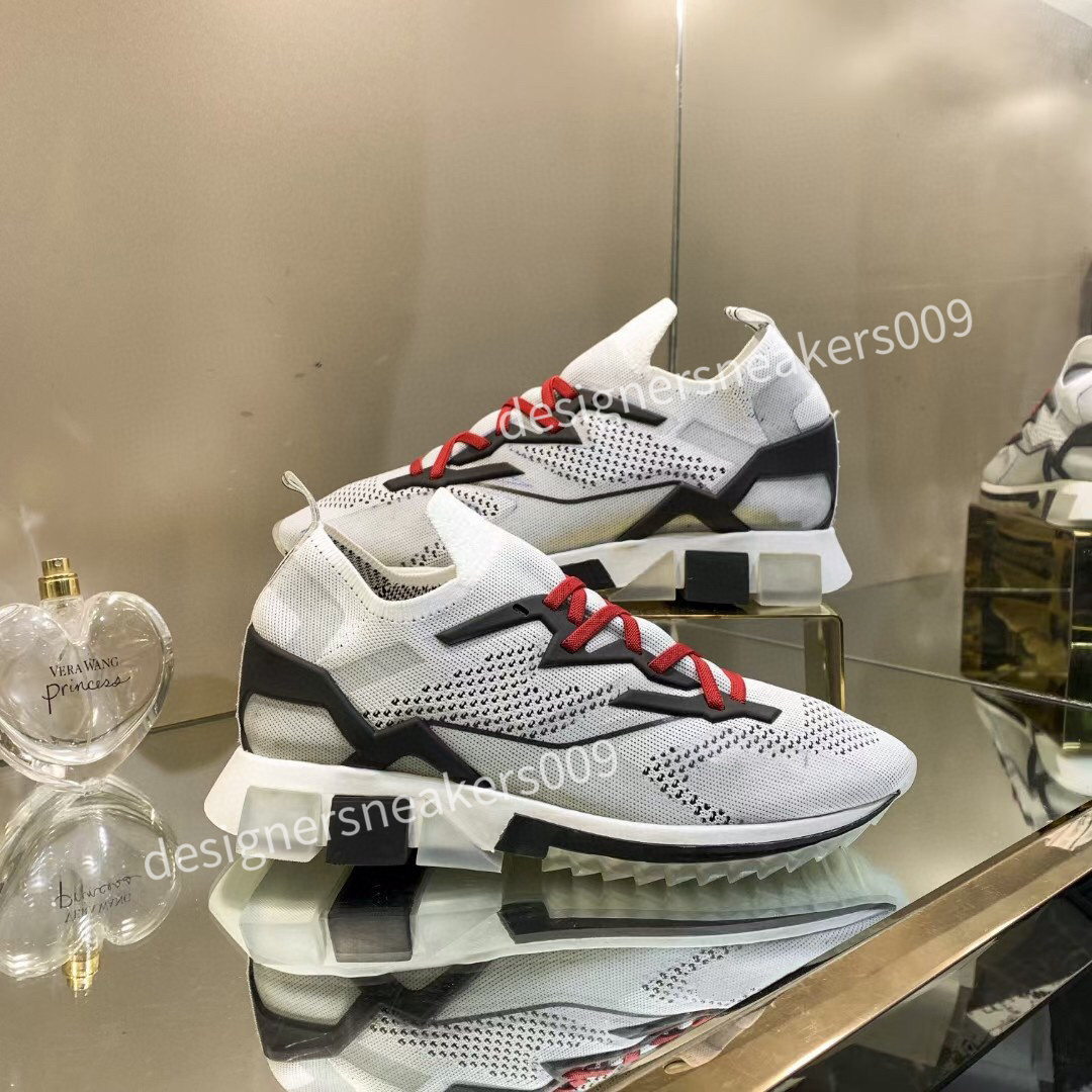 Mens Shoes Sneaker Womens Paris Black White Letter Colorful Blue Bright Red Rice Ash Grey Silvery Retro Ladies Designer Casual Trainers size35-46, 02
Mens Shoes Sneaker Womens Paris Black White Letter Colorful Blue Bright Red Rice Ash Grey Silvery Retro Ladies Designer Casual Trainers size35-46, 02
