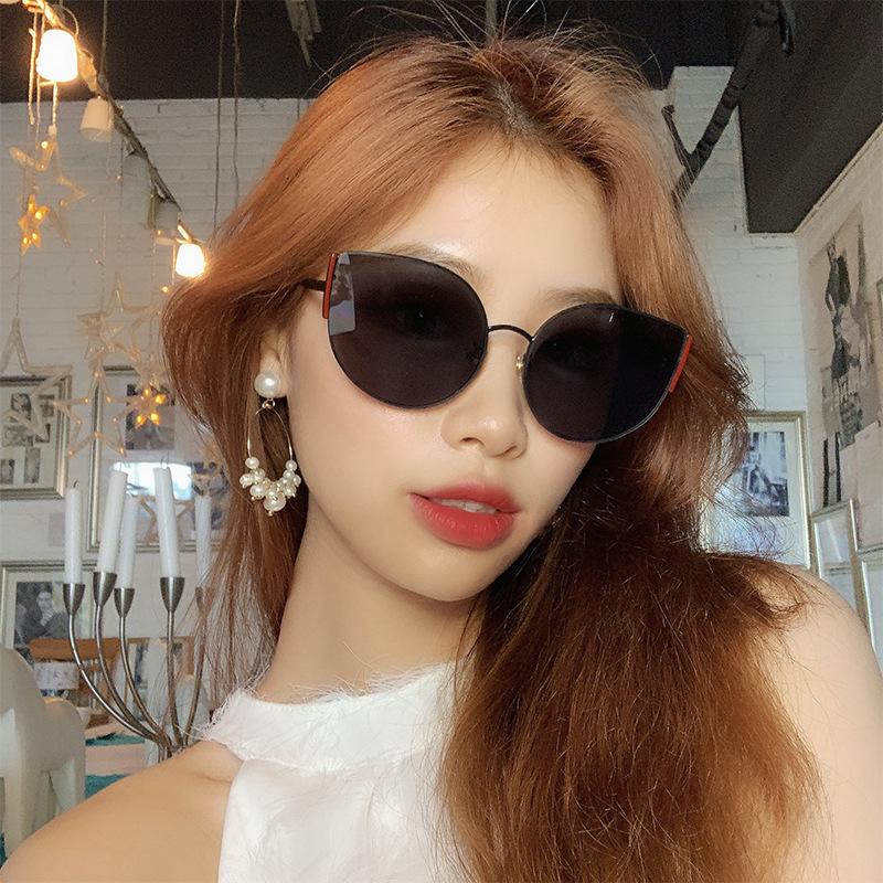 Sunglasses Vintage Woman Polarized Round Sun Glasses Retro Cat Eye Women Brand Driving UV400 Eyeglasses
Sunglasses Vintage Woman Polarized Round Sun Glasses Retro Cat Eye Women Brand Driving UV400 Eyeglasses