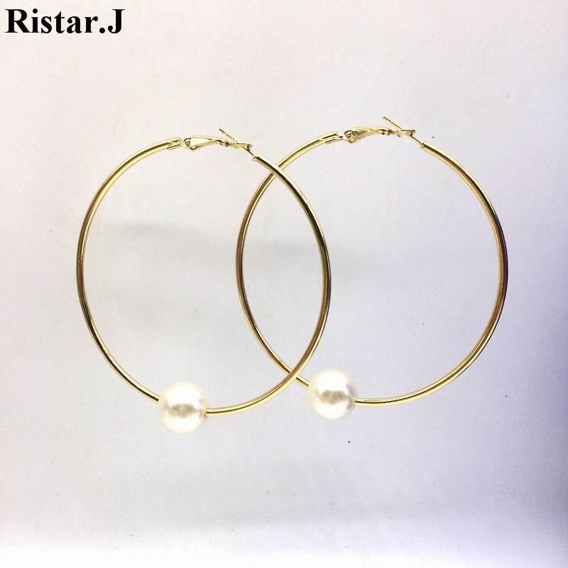 Statement Simulated Pearl Big Circle Hoop Earrings For Women Simple Classic Fashion Jewelry Femme Gift
Statement Simulated Pearl Big Circle Hoop Earrings For Women Simple Classic Fashion Jewelry Femme Gift