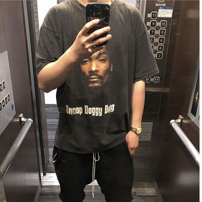 2021 New Vintage T-shirt Men Women Couples Tees Oversized Snopp Dogg t Shirt Mens De28
2021 New Vintage T-shirt Men Women Couples Tees Oversized Snopp Dogg t Shirt Mens De28