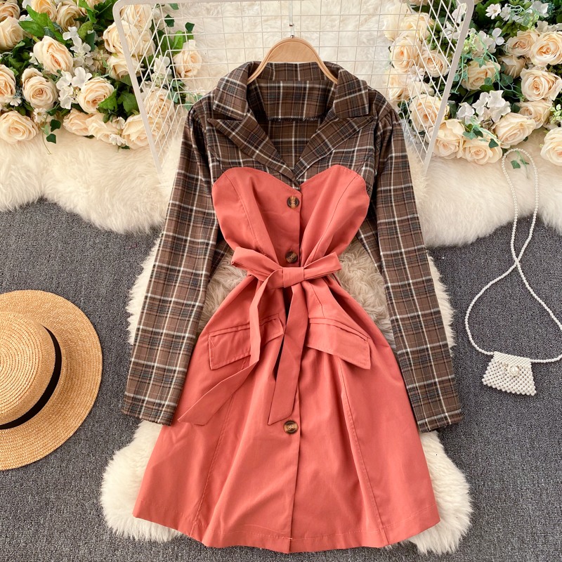 2021 New Singiny design splice plaid blouse dress women's turtleneck noched button the line dressed in autumn fashion streetwear short P5X1, Black
2021 New Singiny design splice plaid blouse dress women's turtleneck noched button the line dressed in autumn fashion streetwear short P5X1, Black